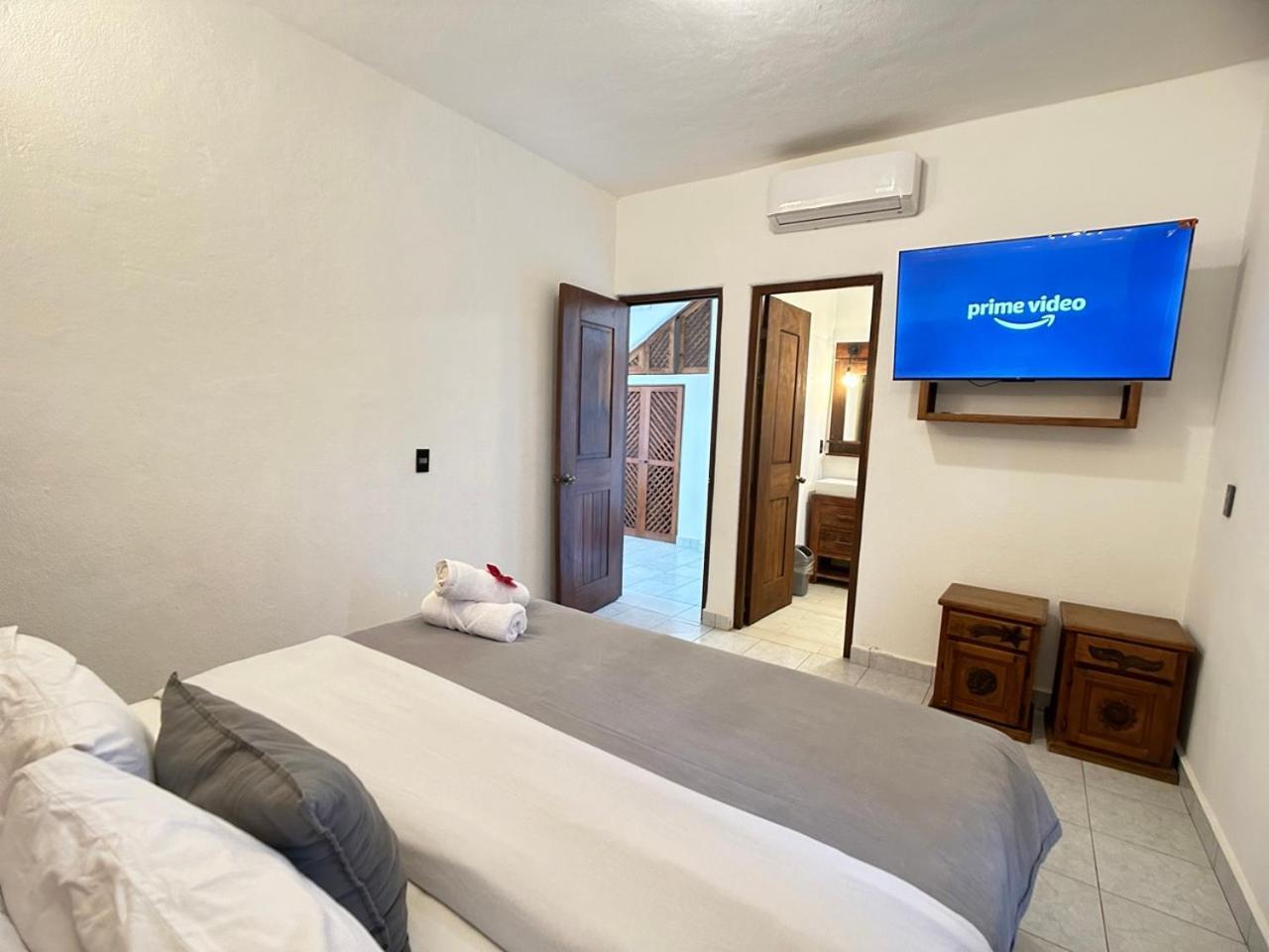Hotel Tres Santos Troncones Εξωτερικό φωτογραφία