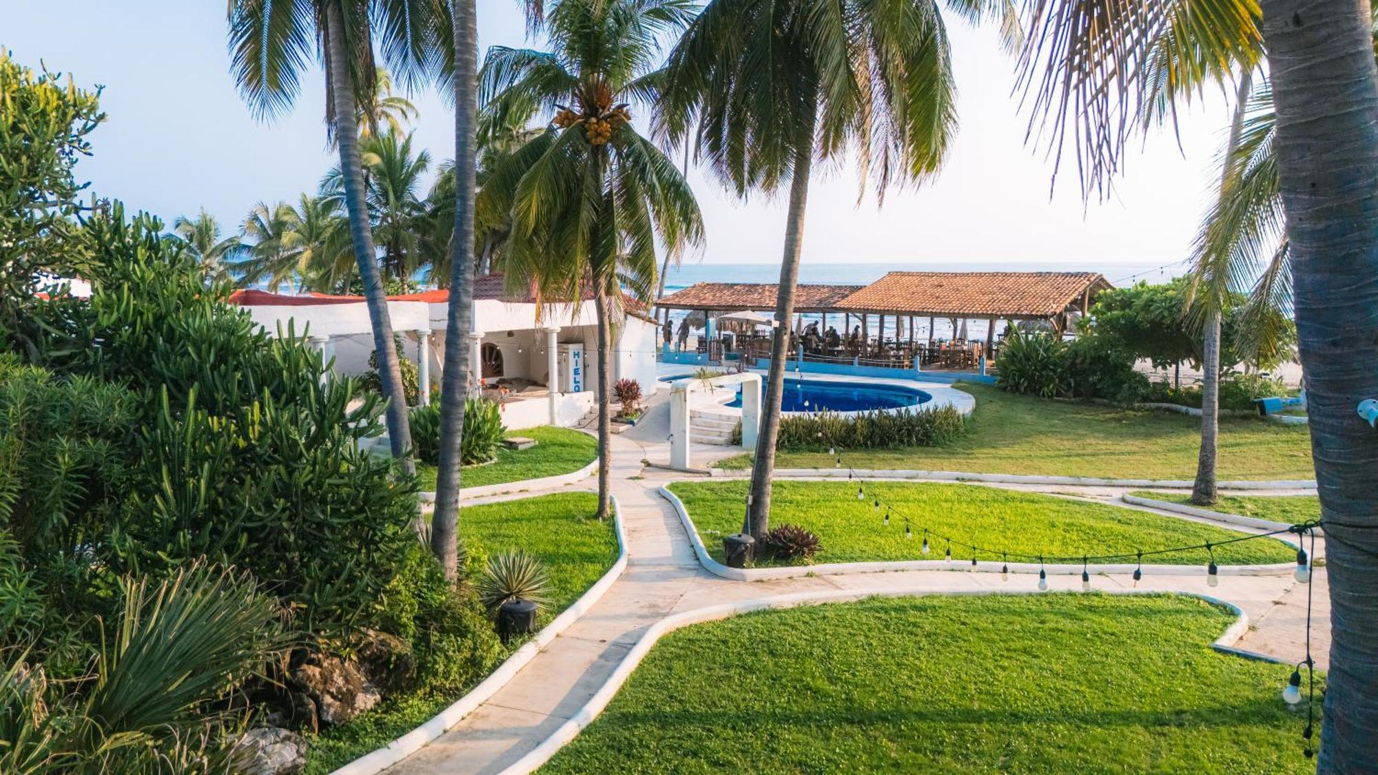 Hotel Tres Santos Troncones Εξωτερικό φωτογραφία